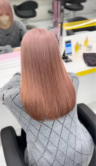 ミディアム yuria 🌙のヘアスタイル