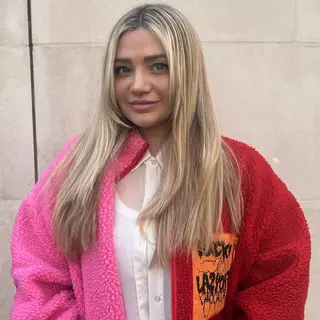 カラー corazon所属・Minami Yuiのヘアスタイル