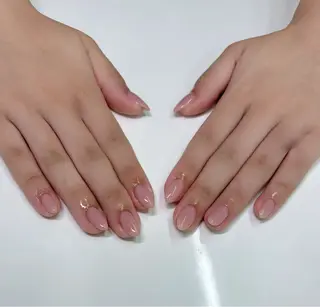 ネイル 秋元 琴音のネイルデザイン