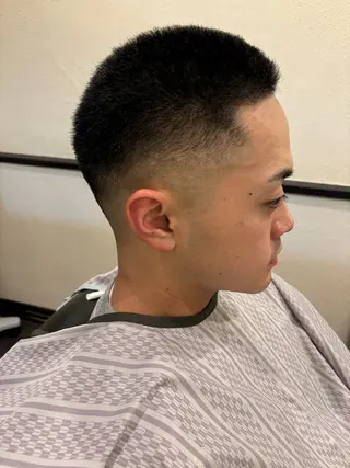 ショート 小板橋 愛奈のヘアスタイル