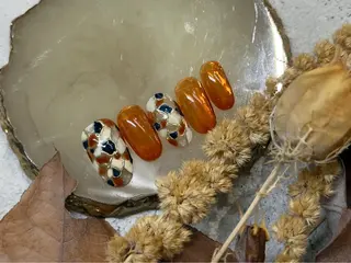 ネイル 小野里 七海のネイルデザイン