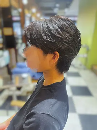 ショート パーマ メンズ メンズ毛流れパーマ/ センターパート/怜哉のヘアスタイル