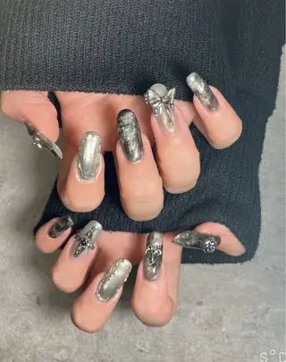 ネイル Liennail 持込デザインやり放題のネイルデザイン