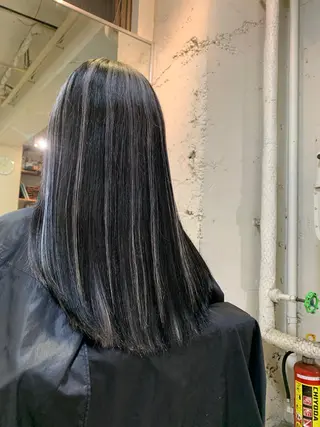 ロング 髪質改善ストレート/ ブリーチ／渋谷　福田のヘアスタイル