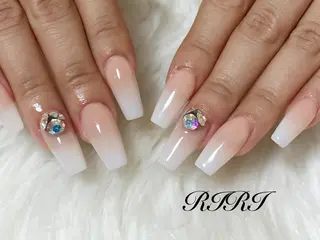 ネイル riri オーナーのネイルデザイン