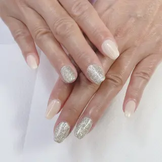 ネイル 谷口 瞳のネイルデザイン