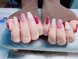 ネイル Yuxi Beauty salon 【ユーシィー ビューティ サロン】所属・ユーシーネイルサロン 池田公園店のネイルデザイン