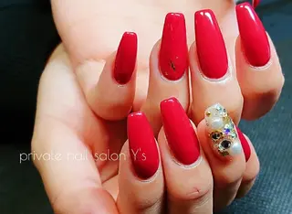 ネイル YUMI NAGAI  のネイルデザイン