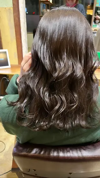 ミディアム カラー ヘアアレンジ みわ/博多 ブリーチ/メンズヘアのヘアスタイル