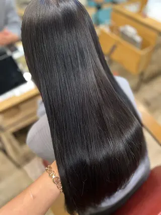 ロング カラー Liere Muuのヘアスタイル