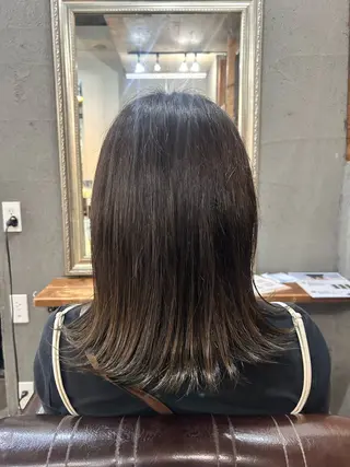 カラー MEGUMI ／ママ美容師のヘアスタイル