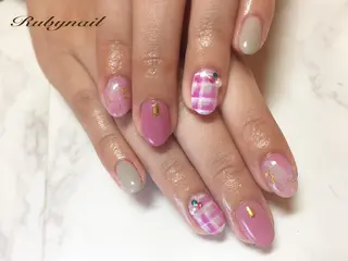 ネイル Rubynail所属・プライベートサロン Rubynailのネイルデザイン