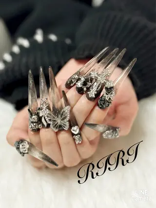 ネイル riri オーナーのネイルデザイン