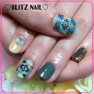 ネイル BLITZ Nail 岩田💅🏻✨のネイルデザイン