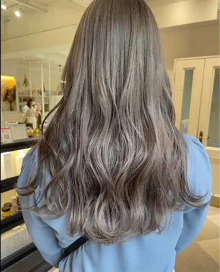 ロング Authen. soraのヘアスタイル