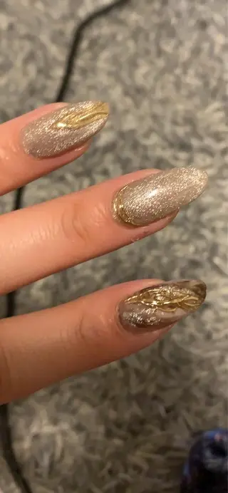 ネイル Laure‘a所属・Laure‘a MARIのネイルデザイン