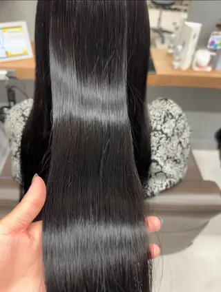 ロング カラー 韓国レイヤー/酸性 ストレート/髪質改善のヘアスタイル
