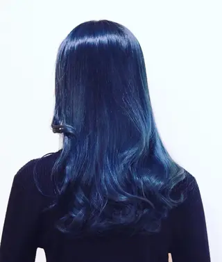 セミロング フェアリーテイル所属・吉田 典弘のヘアスタイル