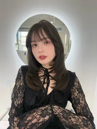 セミロング レイヤーカット🫧 🎀Tomoka🎀のヘアスタイル