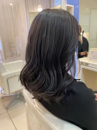 ミディアム オオタ ユイナ🌈のヘアスタイル