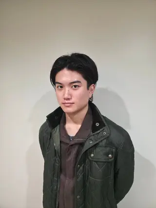 パーマ ミディアム OMA　 カタギシのヘアスタイル