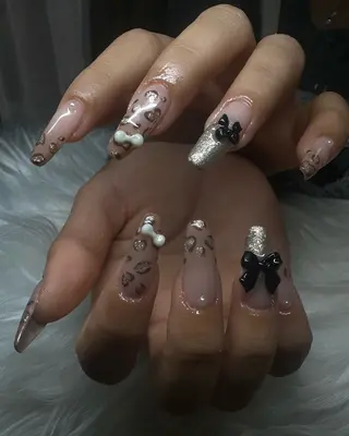 ネイル Rave所属・touma Rinaのネイルデザイン