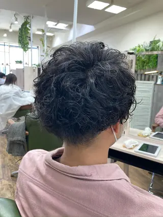 ショート パーマ メンズ 赤羽、髪質改善サロン 吉野リョウスケのヘアスタイル