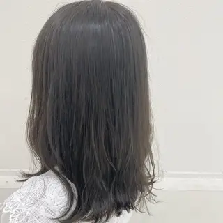 セミロング ブリーチなしWカラー ヘアセット菜希のヘアスタイル