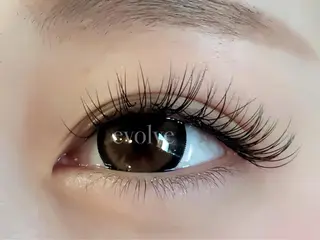 マツエク・マツパ evolve by TypeAB所属・evolve  by TypeABのマツエク・マツパデザイン