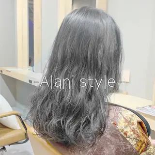 Alani所属・arc. arc.のヘアスタイル