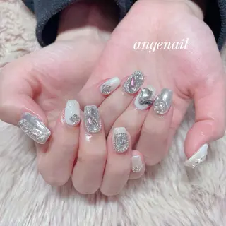 ネイル オーナーネイリスト MAKIのネイルデザイン