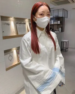 セミロング カラー Loom.所属・村上雅人 ナチュラルモードのヘアスタイル