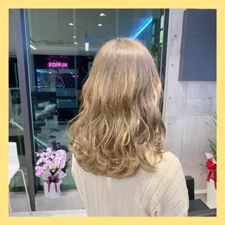 ミディアム 💛ムラ修正ブリーチ 💛YUUのヘアスタイル