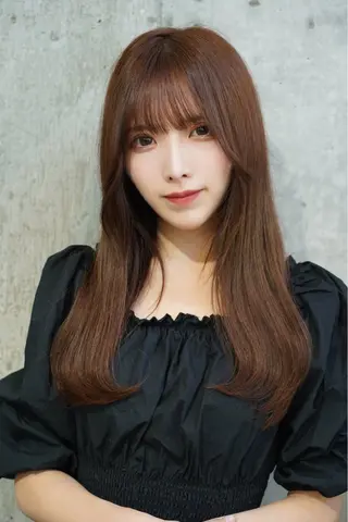 セミロング Loom.by Sea【新宿】所属・暖色カラー/新宿/韓 国風レイヤー鮫島志穂のヘアスタイル