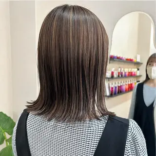 ミディアム カラー Chihiro .のヘアスタイル