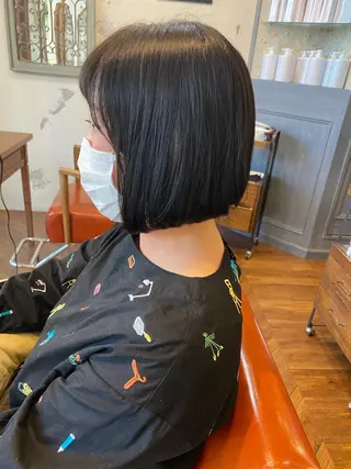 ショート THREE byKEEPのヘアスタイル