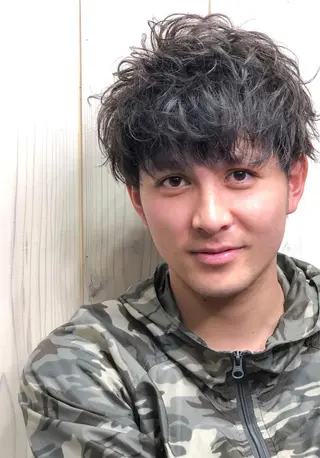 ショート カラー パーマ ヘアアレンジ メンズ キッズ ネイル マツエク・マツパ 髪質改善🇰🇷 レイヤーカット/梅田のヘアスタイル