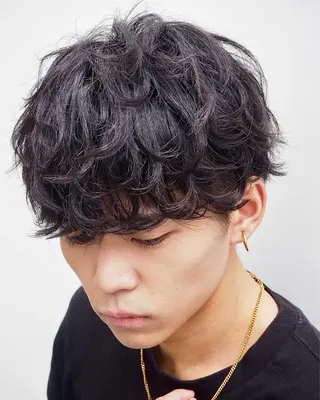 ショート メンズ 波巻き/ツイスパ ⭐️岡安のヘアスタイル