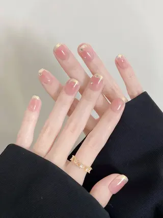 ネイル More Glam渋谷店のネイルデザイン