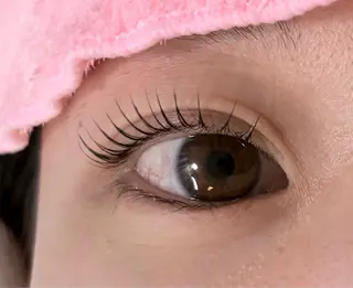 マツエク・マツパ トータルビューティー サロン・Ｎの眉毛・アイブロウイメージ