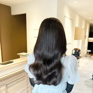 ロング カラー 川越 輝梨奈のヘアスタイル