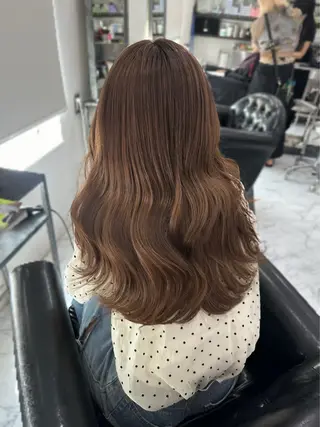 ロング DEAN岡崎所属・DEAN AYAのヘアスタイル