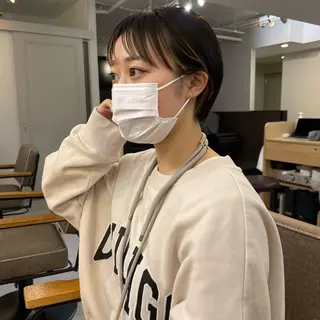 ショート カラー レイヤーパーマ＊ 顔まわり似合わせのヘアスタイル