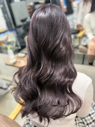 ロング maya レイヤーカットのヘアスタイル