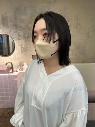 ミディアム カラー yupi🐈‍⬛ レイヤー/パーマのヘアスタイル