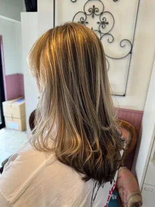 セミロング カラー パーマ ヘアアレンジ メンズ 表参道Lise おおいしおりのヘアスタイル