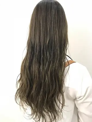 ロング カラー 西村あきや トレンド韓国ヘアのヘアスタイル