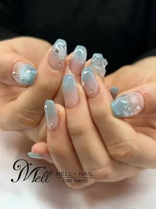 ネイル MELL-NAIL所属・Ayaka. MELL-NAILのネイルデザイン