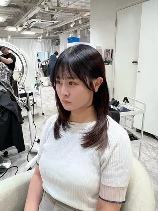 ミディアム 山田 蓮のヘアスタイル