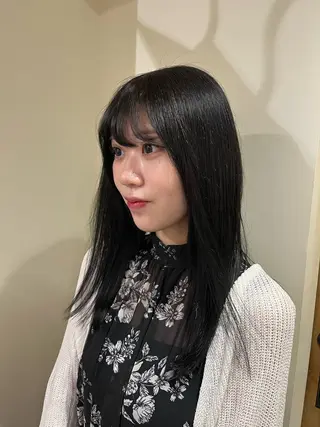 セミロング mao /HUI金山のヘアスタイル